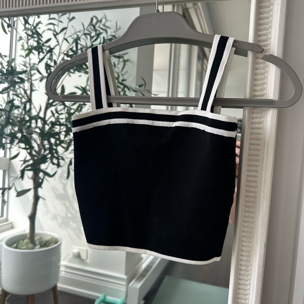 Black and White Women's Crop Top